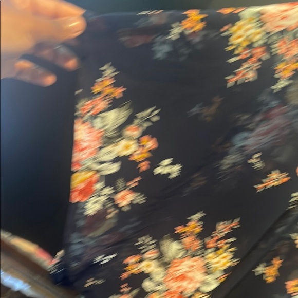 Torrid Duster Cardigan Womens Size 5/6 Blue Floral Open Front Sheer Kimono Hi-Lo - Picture 7 of 8